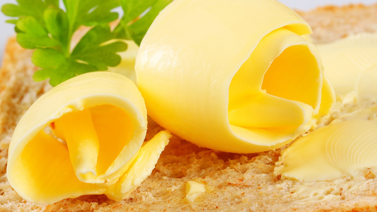 Ünlü tereyağı markasında listeria bakterisi alarmı! Market raflarından apar topar toplanıyor