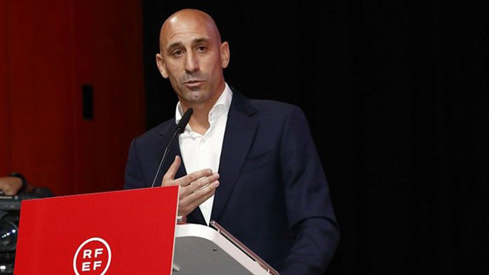 Eski İspanya Futbol Federasyonu Başkanı Rubiales, hapis cezasıyla karşı karşıya Eski İspanya Futbol Federasyonu Başkanı Rubiales, hapis cezasıyla karşı karşıya