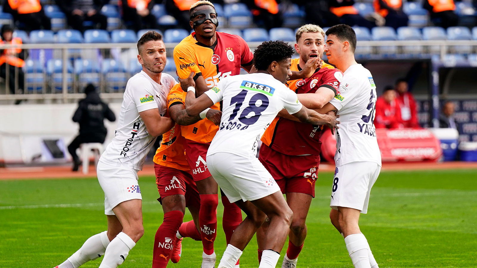 Nefes kesen maçta Galatasaray, Kasımpaşa deplasmanında takıldı