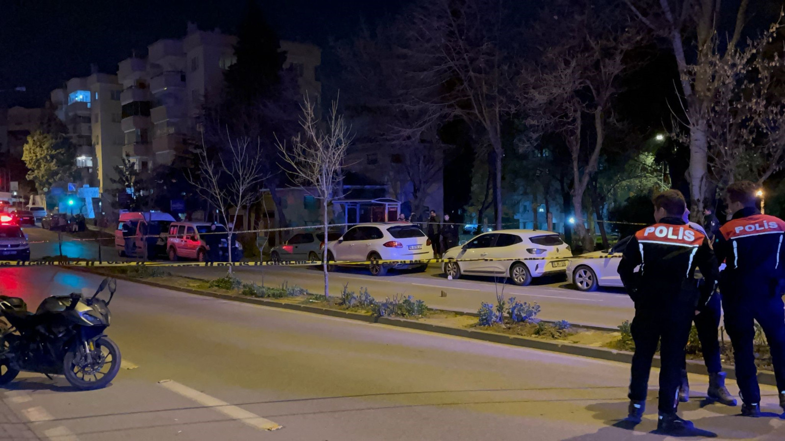 Bursa'da ''kız meselesi'' nedeniyle silahlı kavga: 1 yaralı