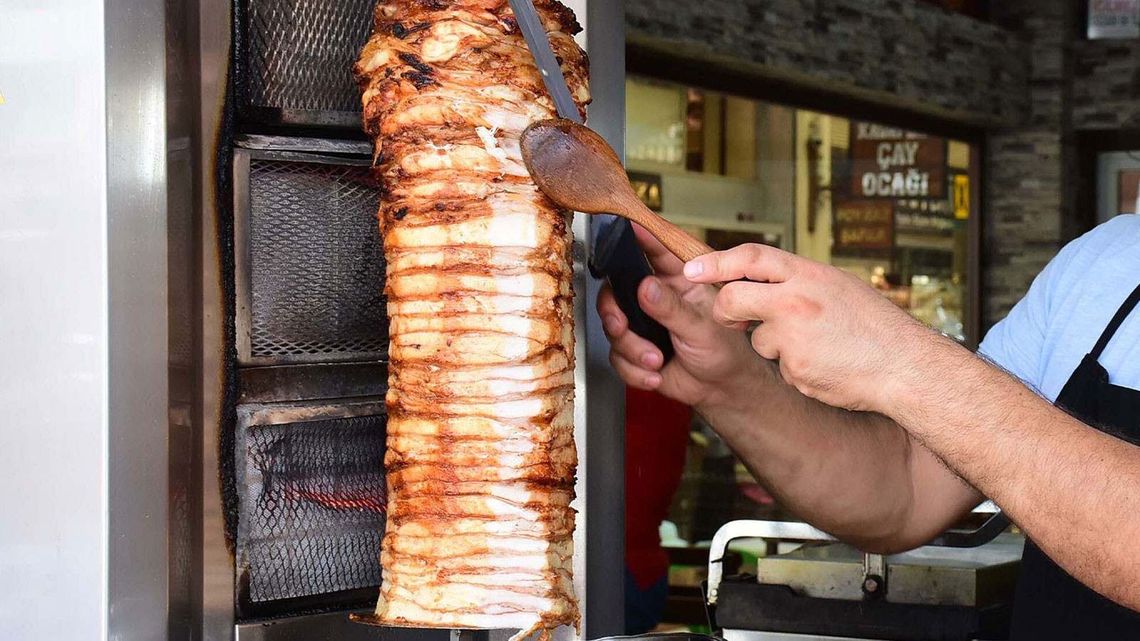 Tavuk döner zehirlenmesinde ‘salmonella’ uyarısı: Ölümle sonuçlanabilir Tavuk döner zehirlenmesinde ‘salmonella’ uyarısı: Ölümle sonuçlanabilir