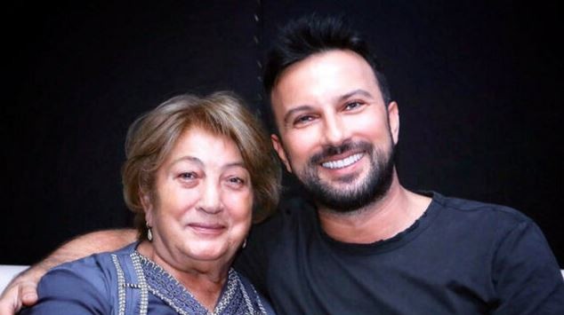 Tarkan'ın acı günü: Annesi hayatını kaybetti - Resim : 1