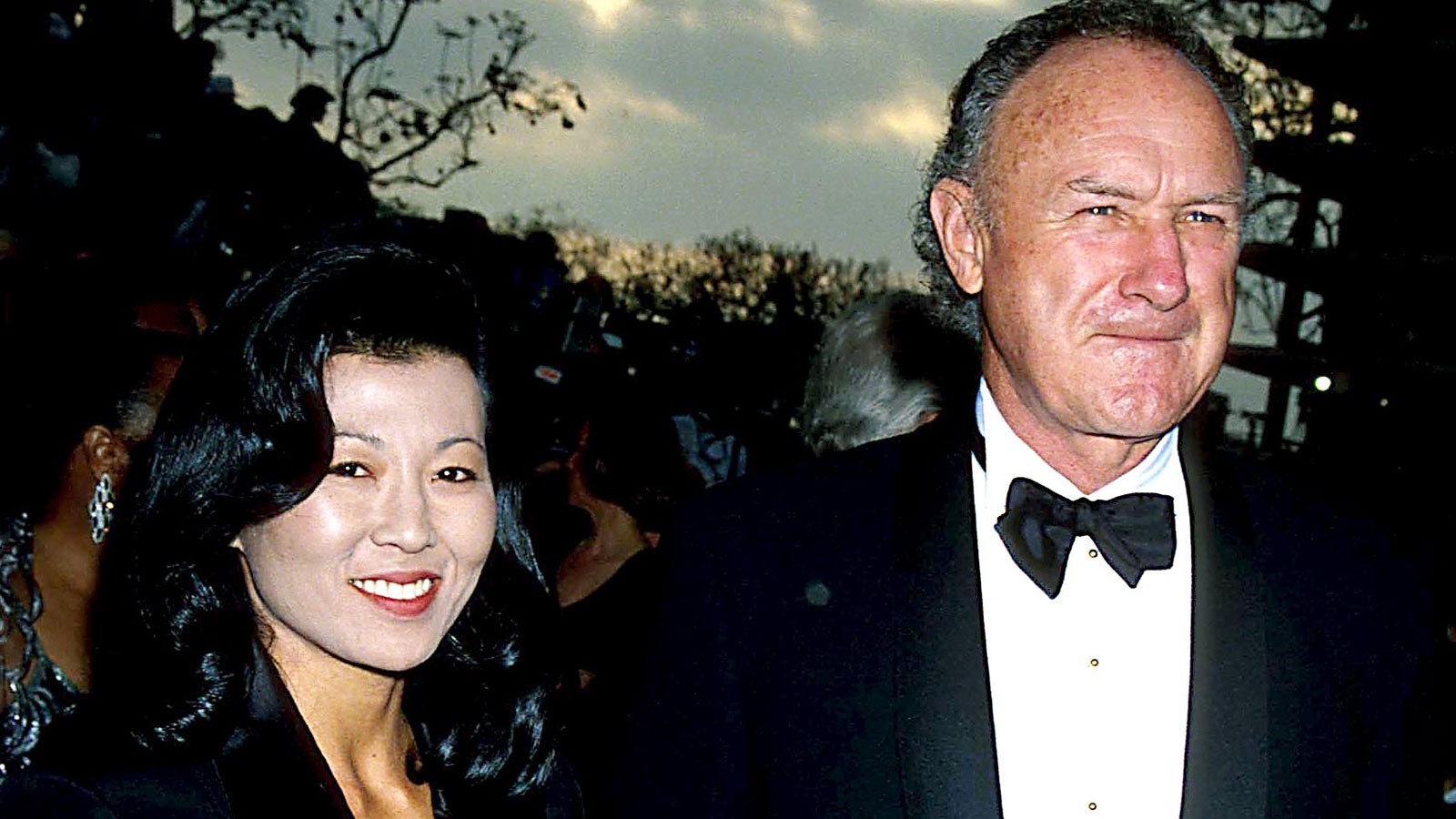 Oyuncu Gene Hackman ile eşi Betsy Arakawa ölümlerinden iki ay sonra son yolculuğuna uğurlandı thumbnail