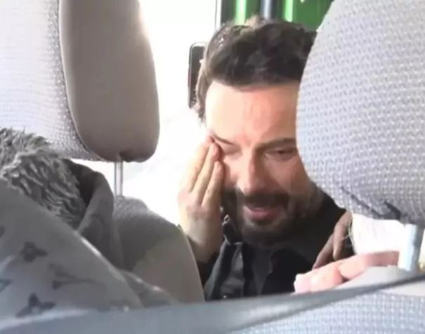 Tarkan'ın annesi Neşe Tevetoğlu son yolculuğuna uğurlandı - Resim : 4
