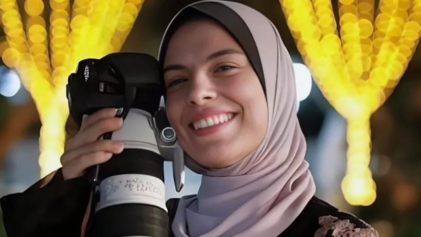 İsrail foto muhabiri Fatima Hassona'yı öldürdü thumbnail