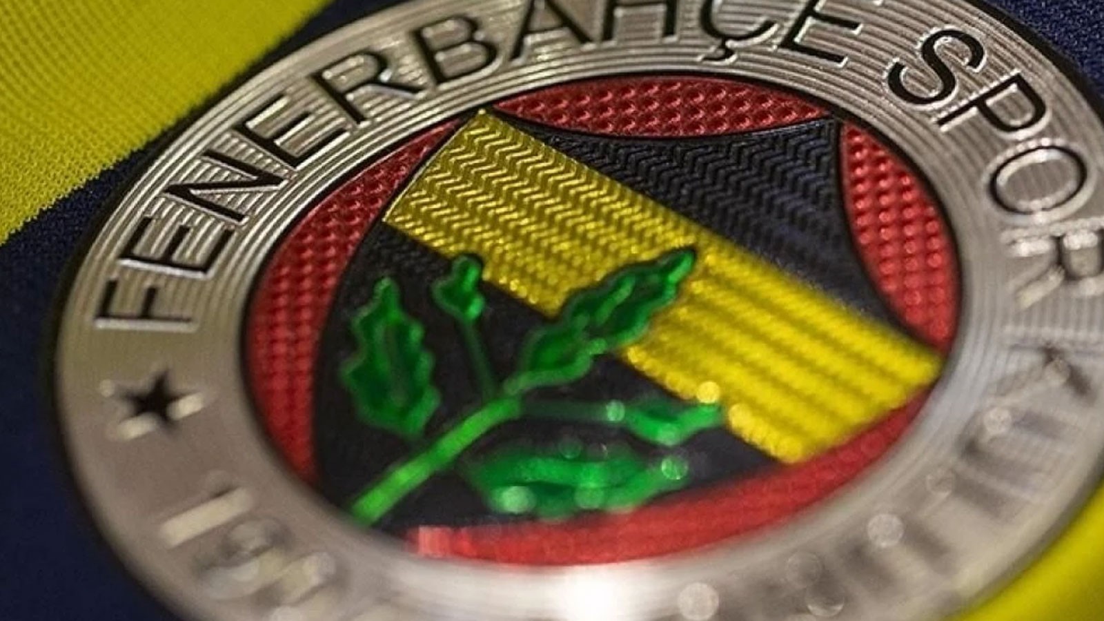 Fenerbahçe'nin borcunun 19 milyar 206 milyon lira olduğu açıklandı thumbnail