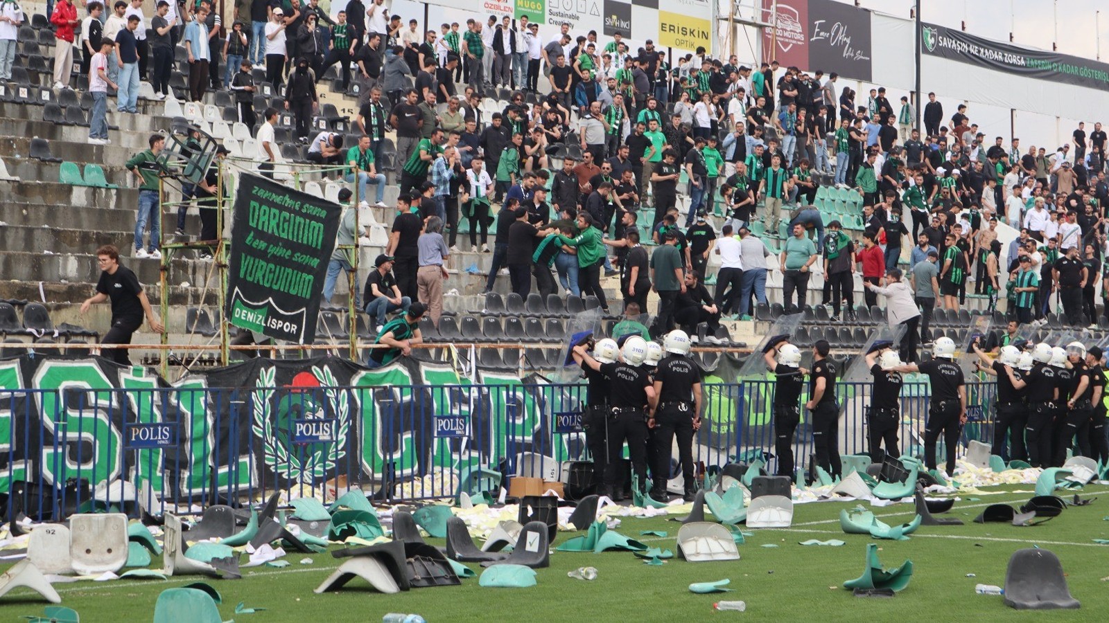 59 yıl sonra amatöre düşen Denizlispor’a bir darbede disiplin kurulundan