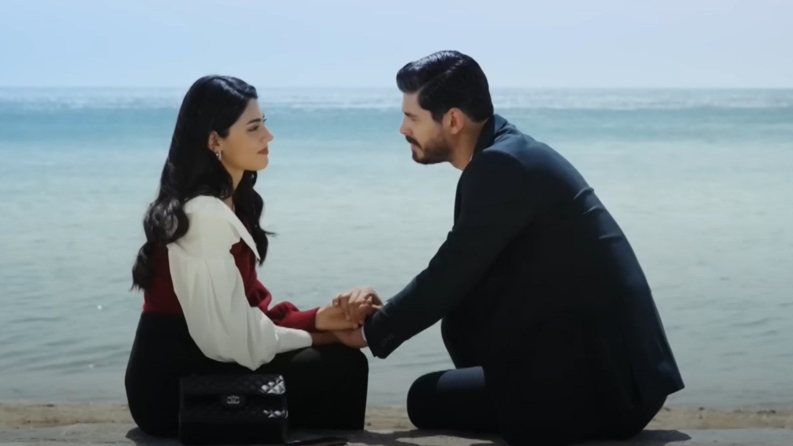 Gelin dizisi yeni bölüm izle! Kanal 7 Gelin dizisi 196. bölüm izle