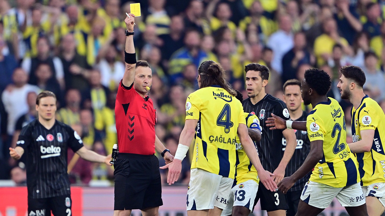 Çağlar Söyüncü cezalı duruma düştü