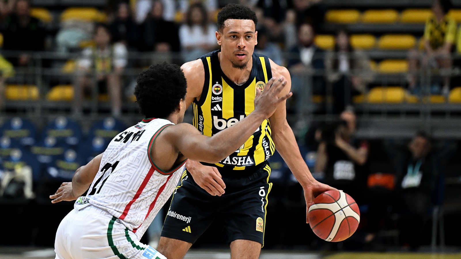 Fenerbahçe Beko, Basketbol Süper Ligi'nde normal sezonu zirvede tamamladı
