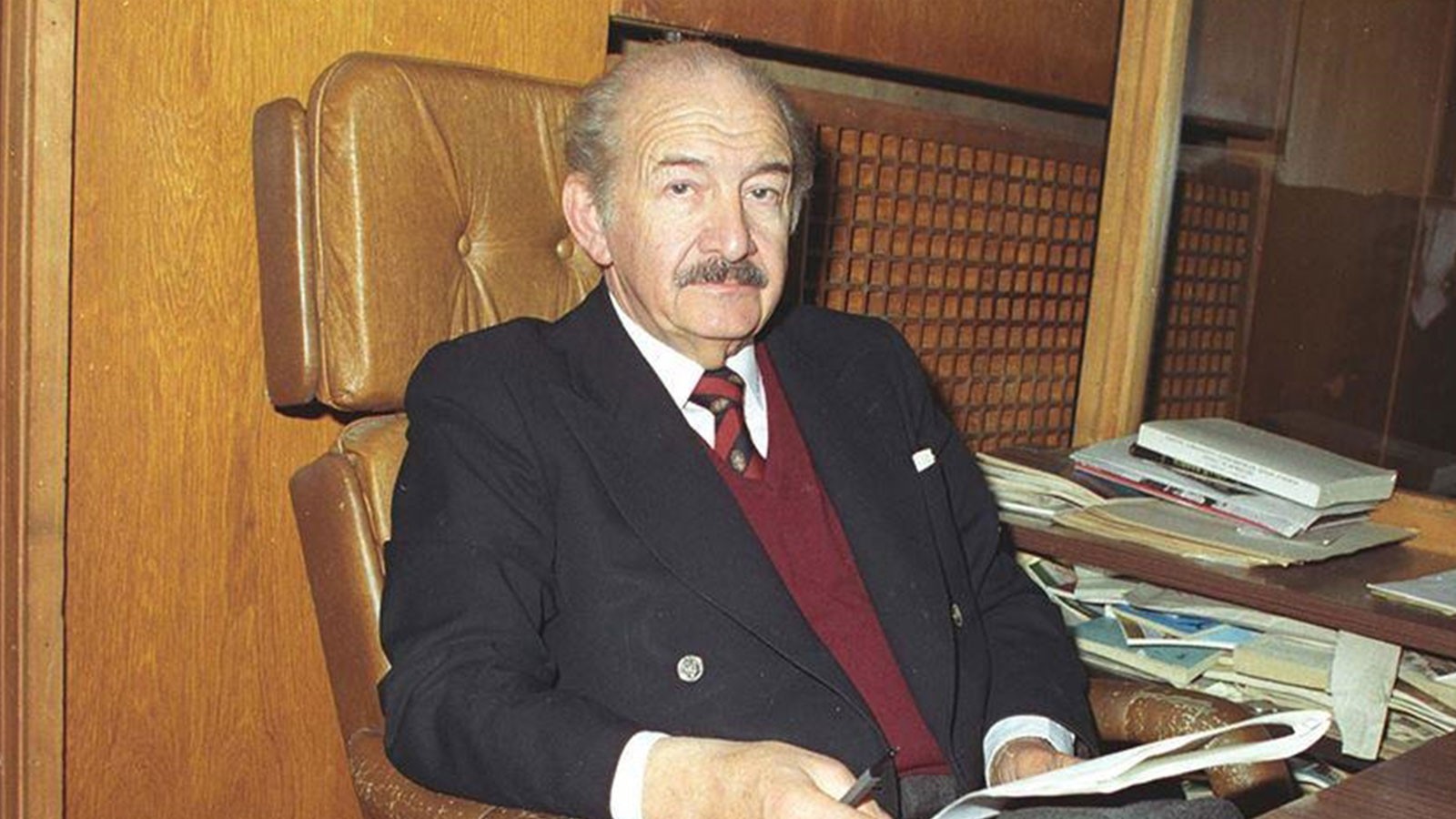 Türk tiyatrosunun duayen sanatçısı: Haldun Taner