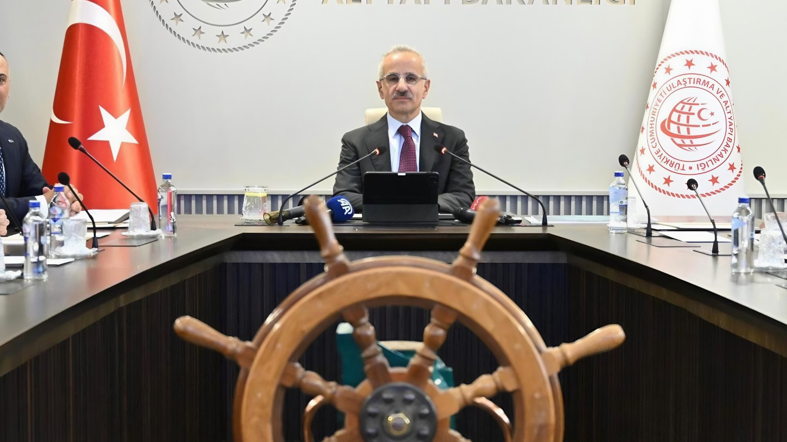 Bakan Uraloğlu: Limanlara uğrak yapan kruvaziyer sayısı yüzde 37,4 arttı