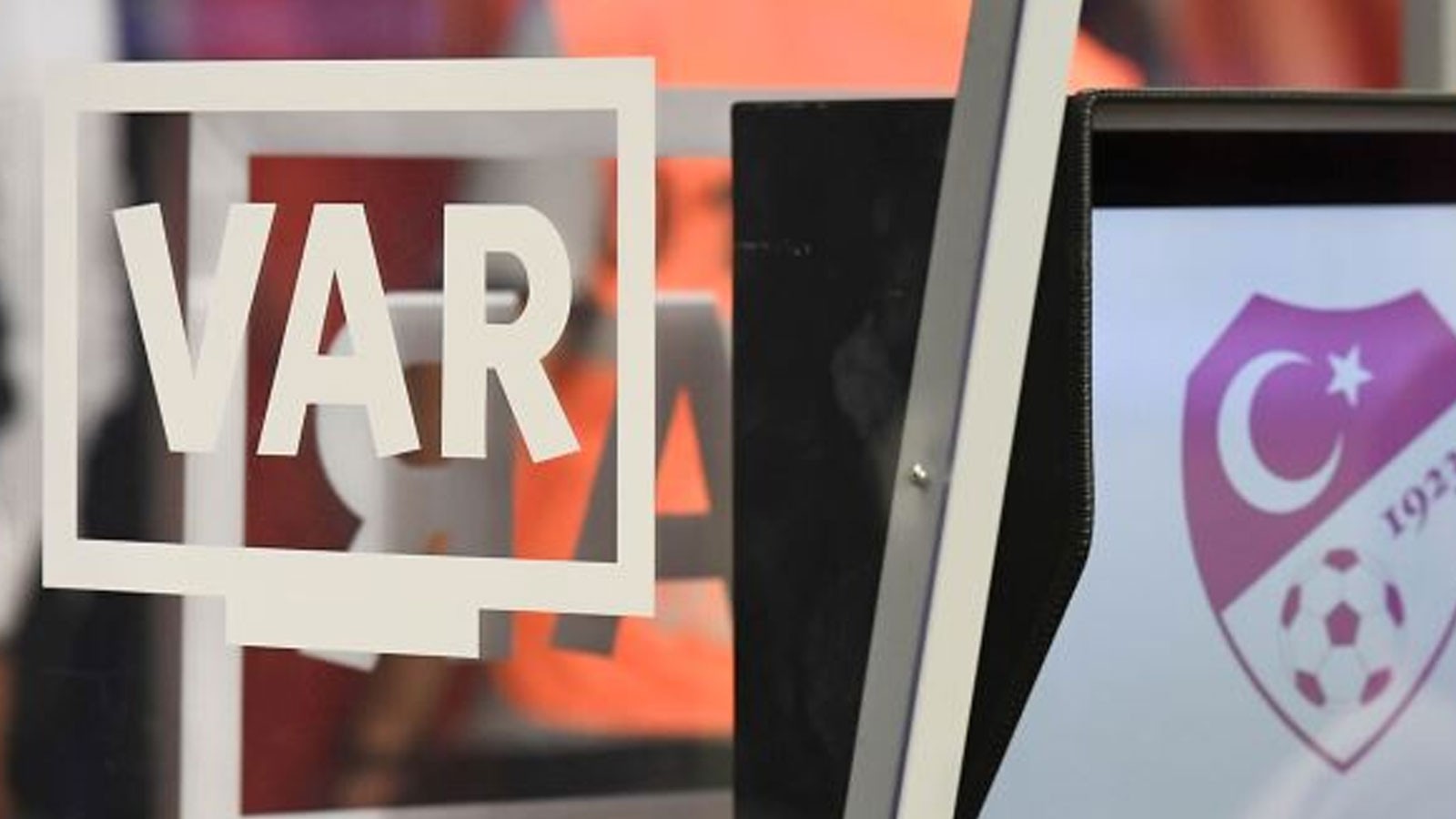 Trabzonspor - Galatasaray finalinde VAR hakemi belli oldu