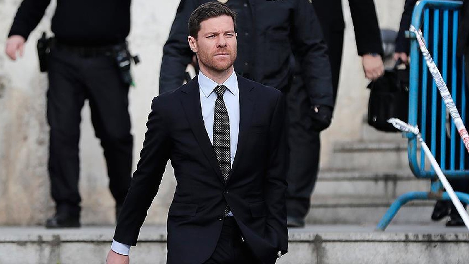 Xabi Alonso Real Madrid'de!