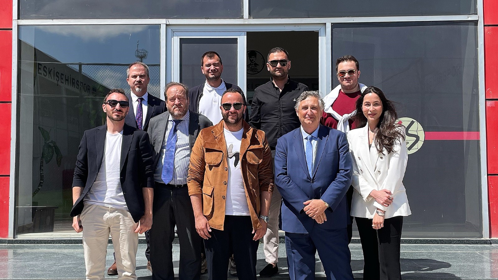 Real Madrid Vakfı'ndan Eskişehirspor'a ziyaret