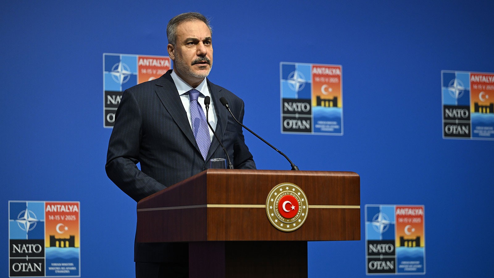 Bakan Fidan: Rusya ve Ukrayna inşallah kalıcı barışa ulaşacak thumbnail