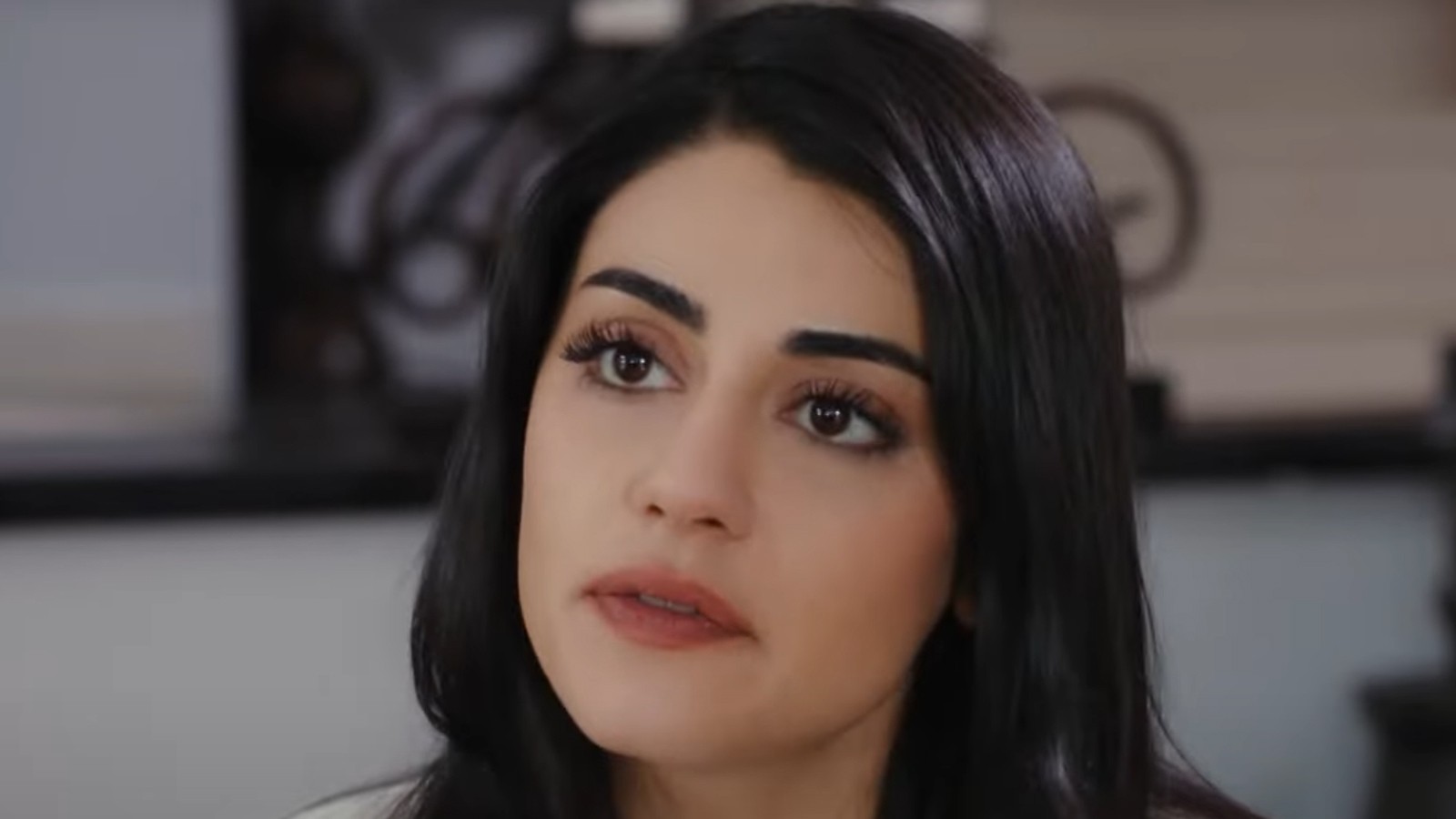 Gelin dizisi yeni bölüm izle! Kanal 7 Gelin dizisi 204. bölüm izle