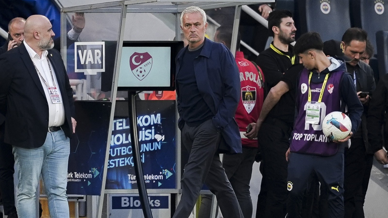 Jose Mourinho: Taraftar olsam bugünkü maça ben de gelmezdim