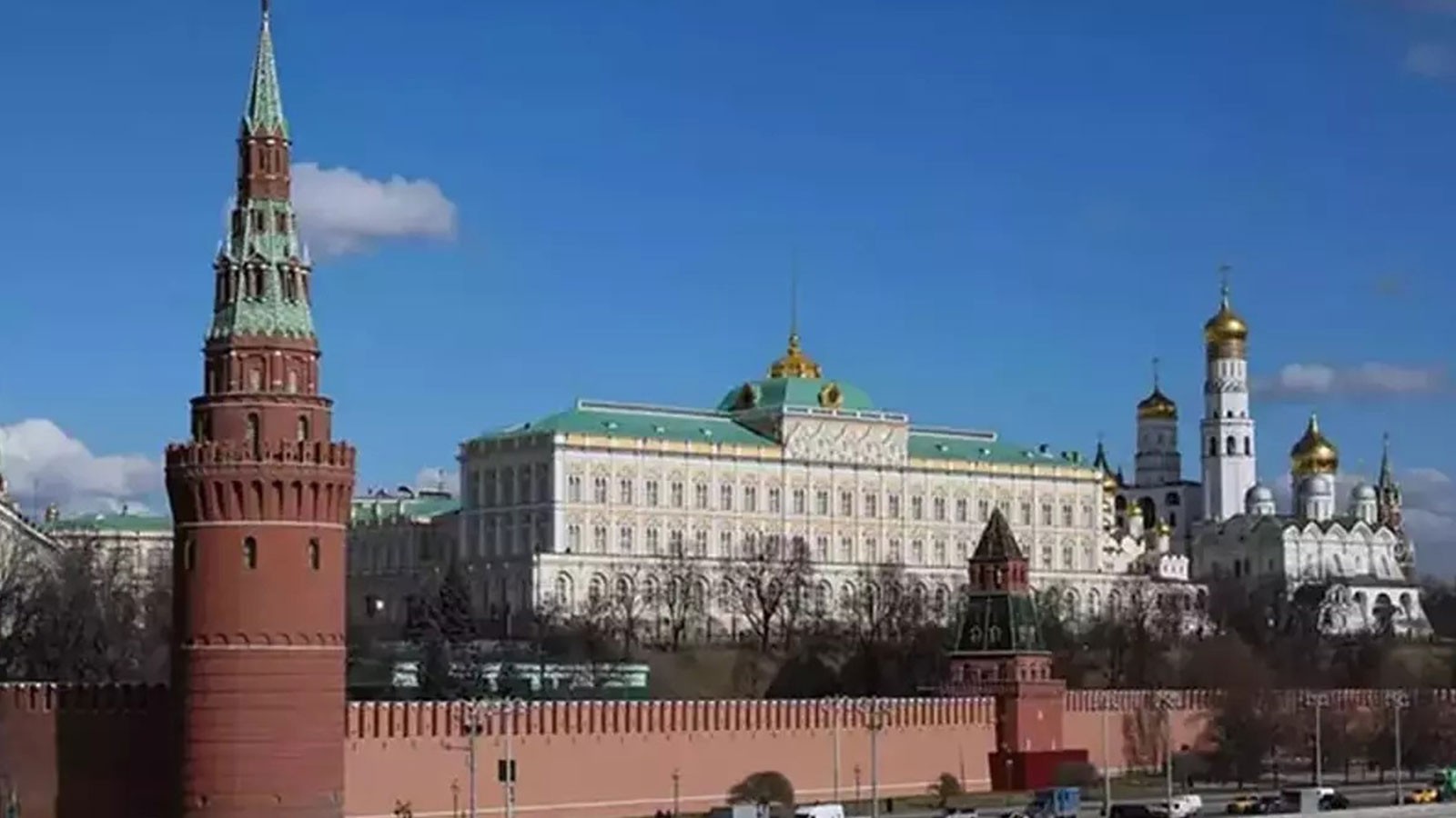 Kremlin: Putin ve Trump arasında yüz yüze görüşme hazırlığı yok thumbnail