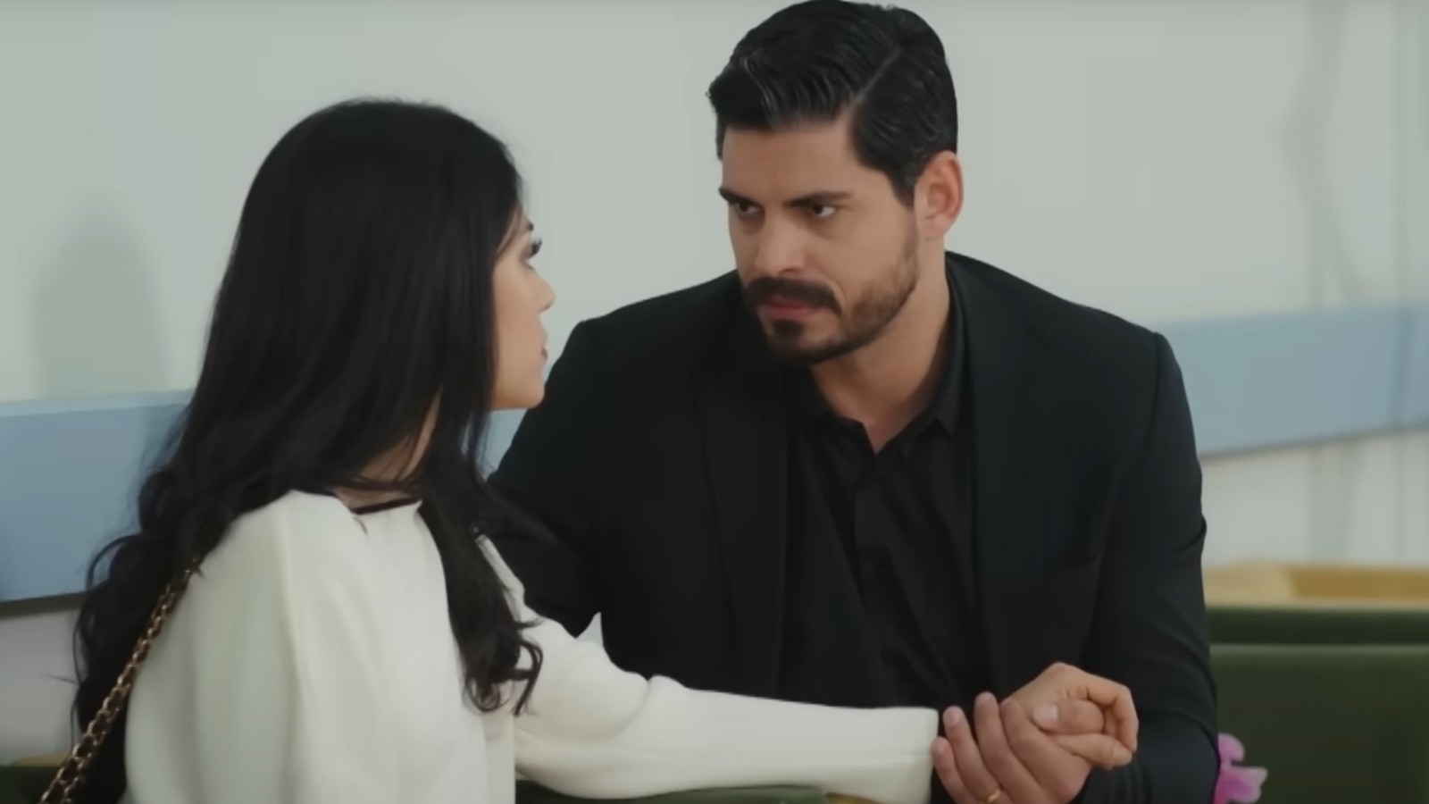 Gelin dizisi yeni bölüm izle! Kanal 7 Gelin dizisi 218. bölüm izle
