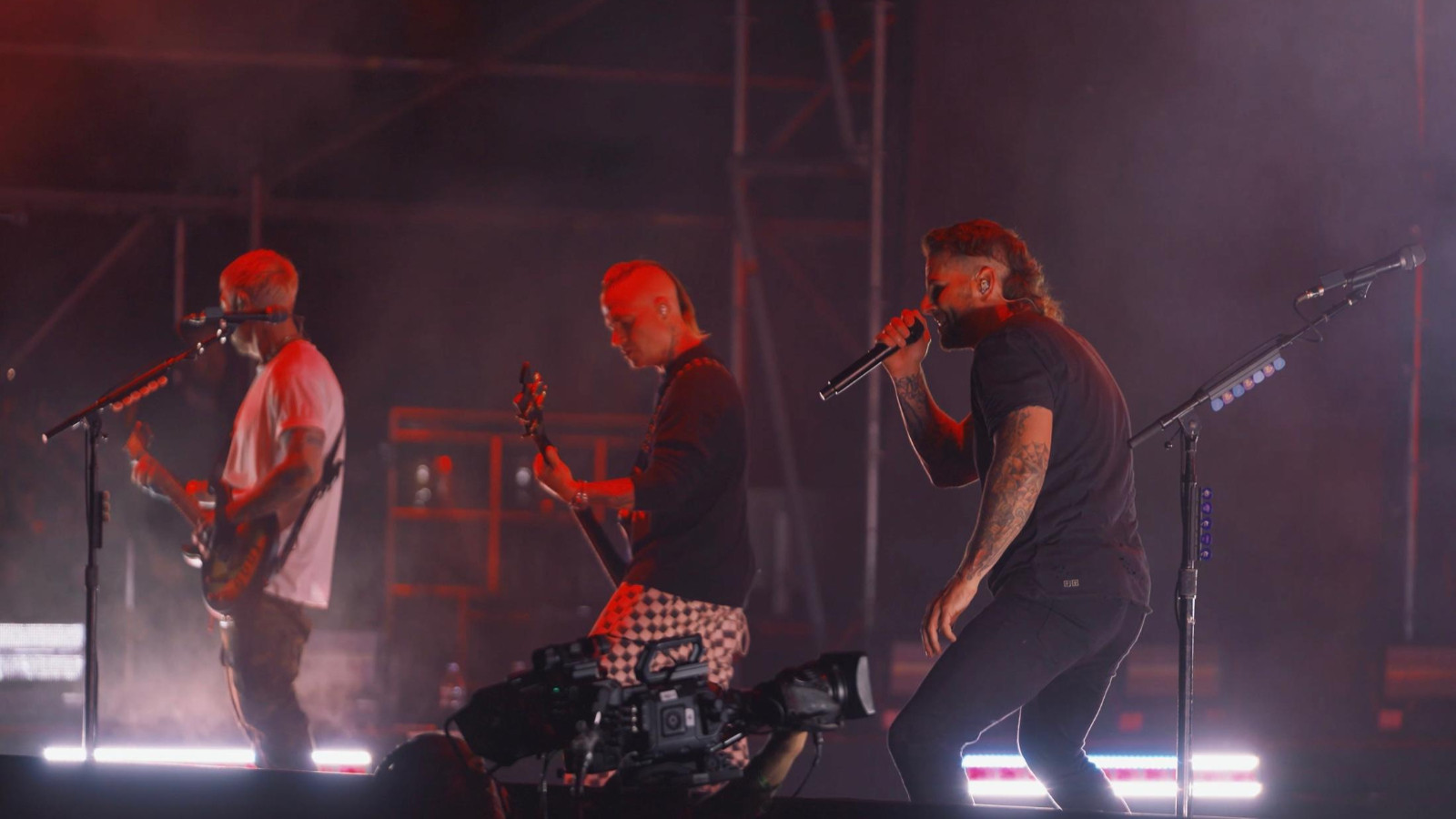 Avenged Sevenfold İstanbul'u coşturdu thumbnail