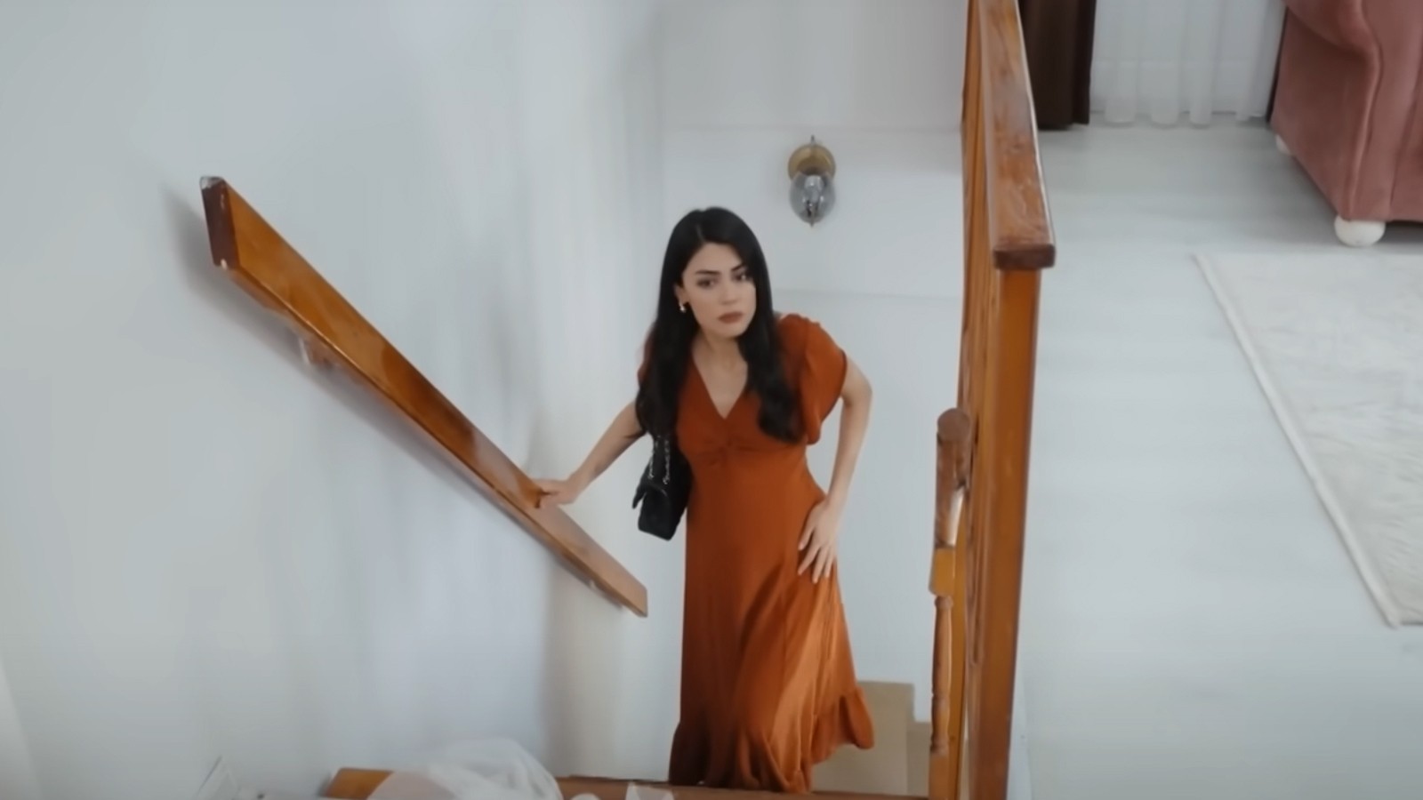 Gelin dizisi yeni bölüm izle! Kanal 7 Gelin dizisi 229. bölüm izle