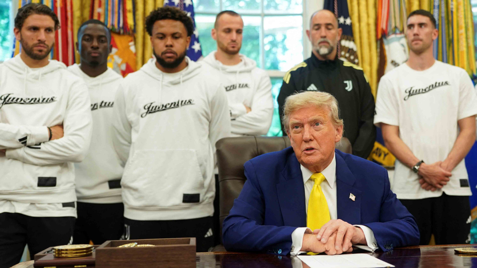Juventus, Beyaz Saray'da Donald Trump'ı ziyaret etti thumbnail