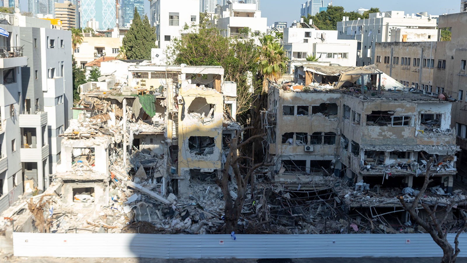 İran-İsrail savaşında 7. gün! Tel Aviv'e yoğun bombardıman thumbnail