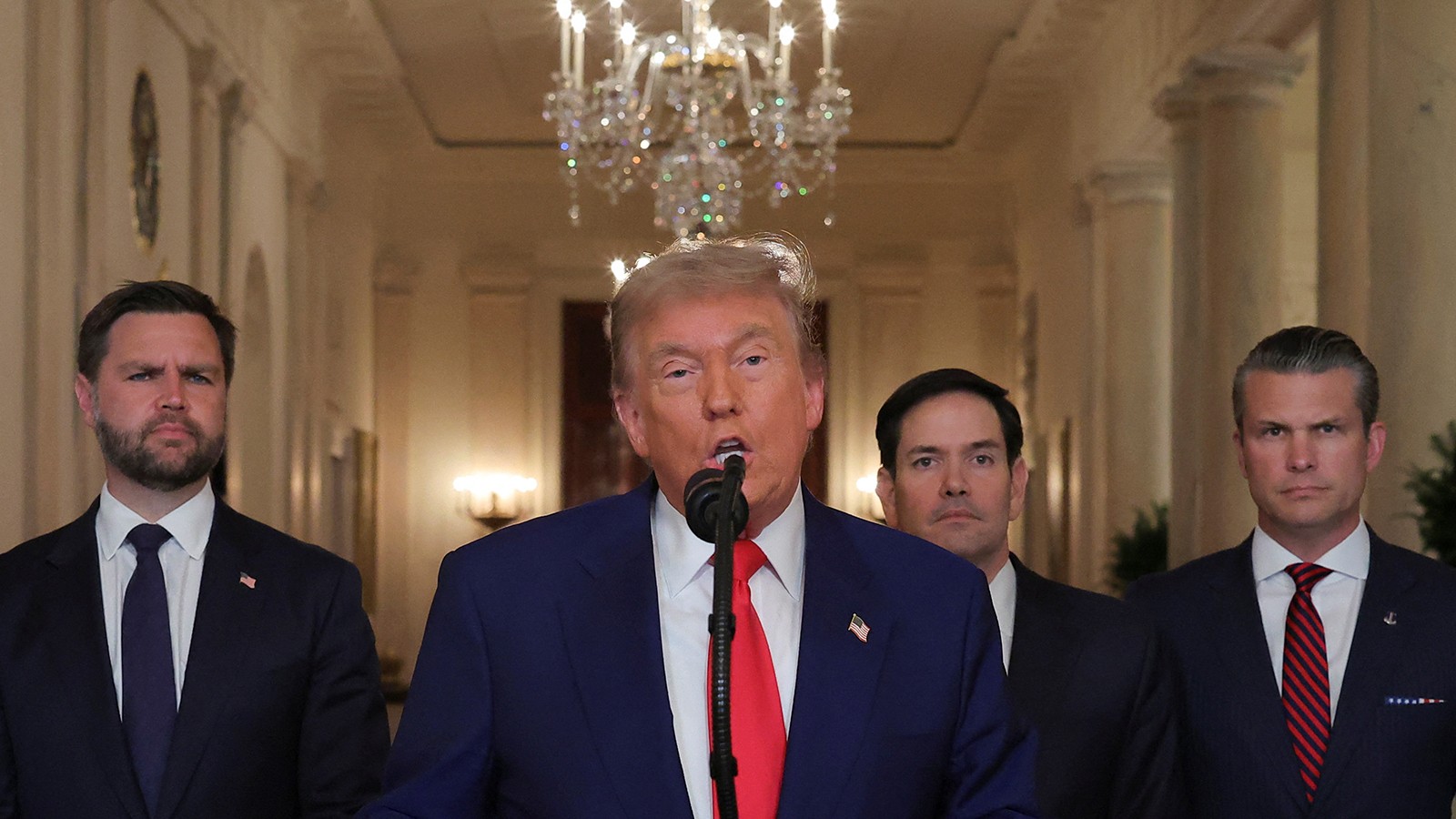 Nükleer tesislere saldırının ardından Trump’tan İran’a tehdit: Her misilleme çok daha büyük kuvvetle karşılanır thumbnail