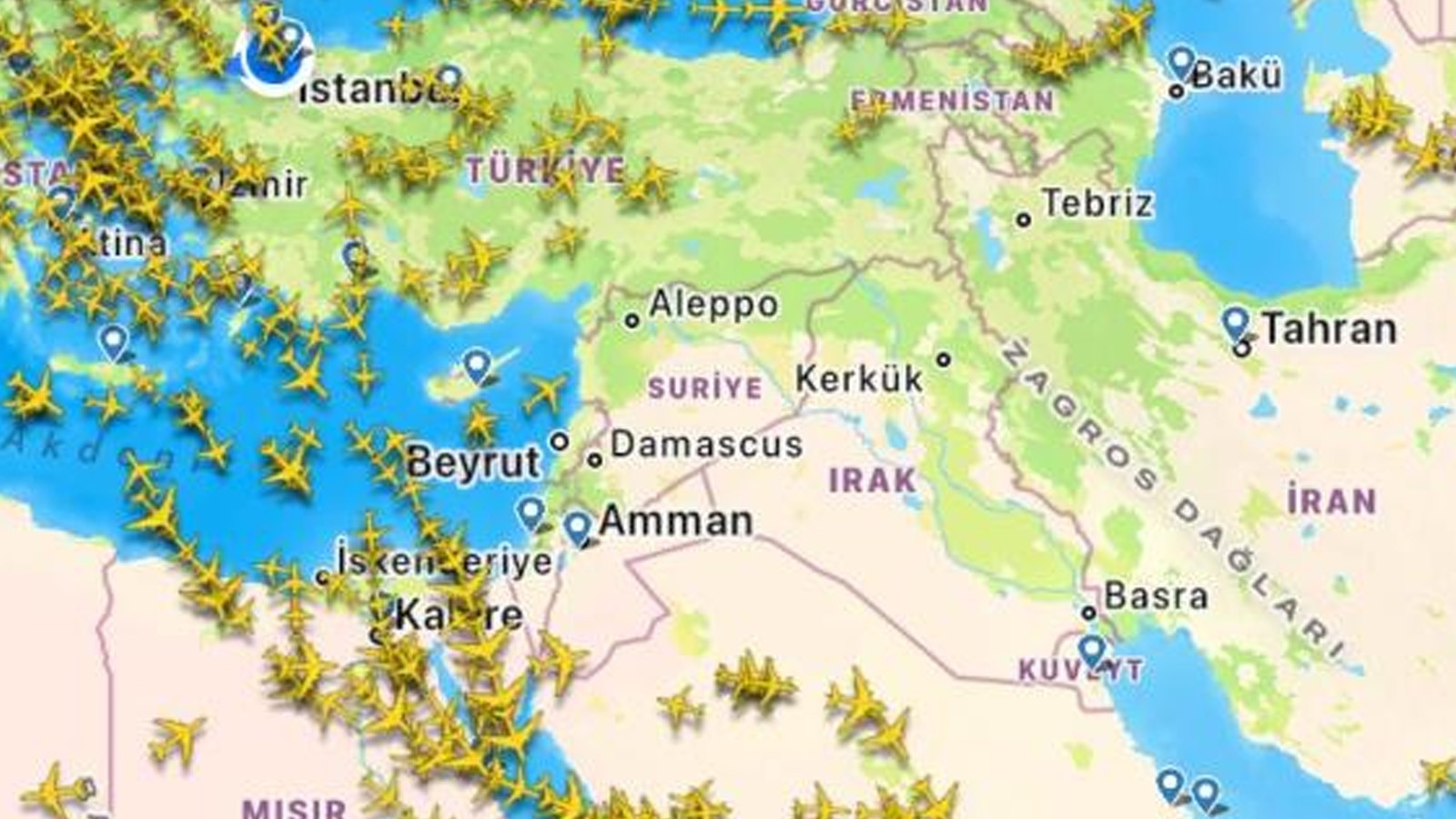 Katar hava sahası kapandı, uçaklar Türkiye'ye yönlendirildi thumbnail