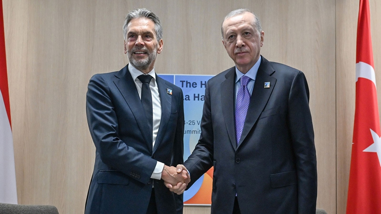 Cumhurbaşkanı Erdoğan, Hollanda Başbakanı Schoof ile görüştü thumbnail