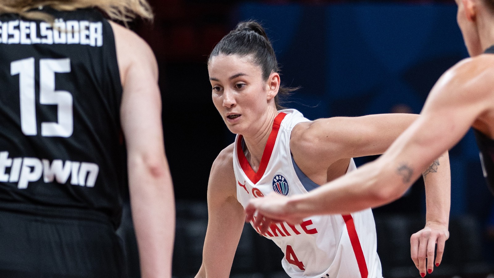 A Milli Kadın Basketbol Takımı, Almanya'ya mağlup oldu thumbnail