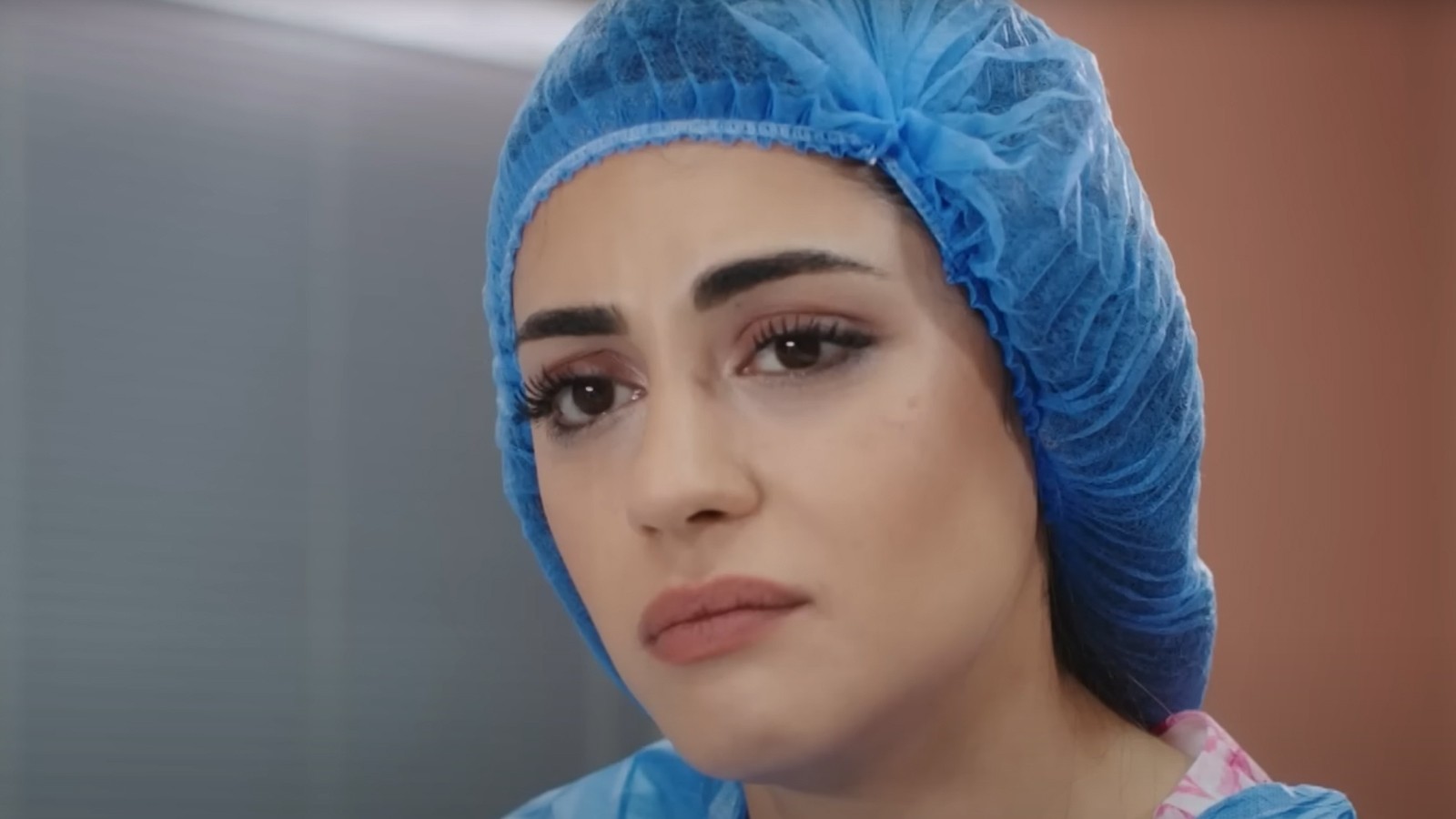 Gelin dizisi yeni bölüm izle! Kanal 7 Gelin dizisi 236. bölüm izle