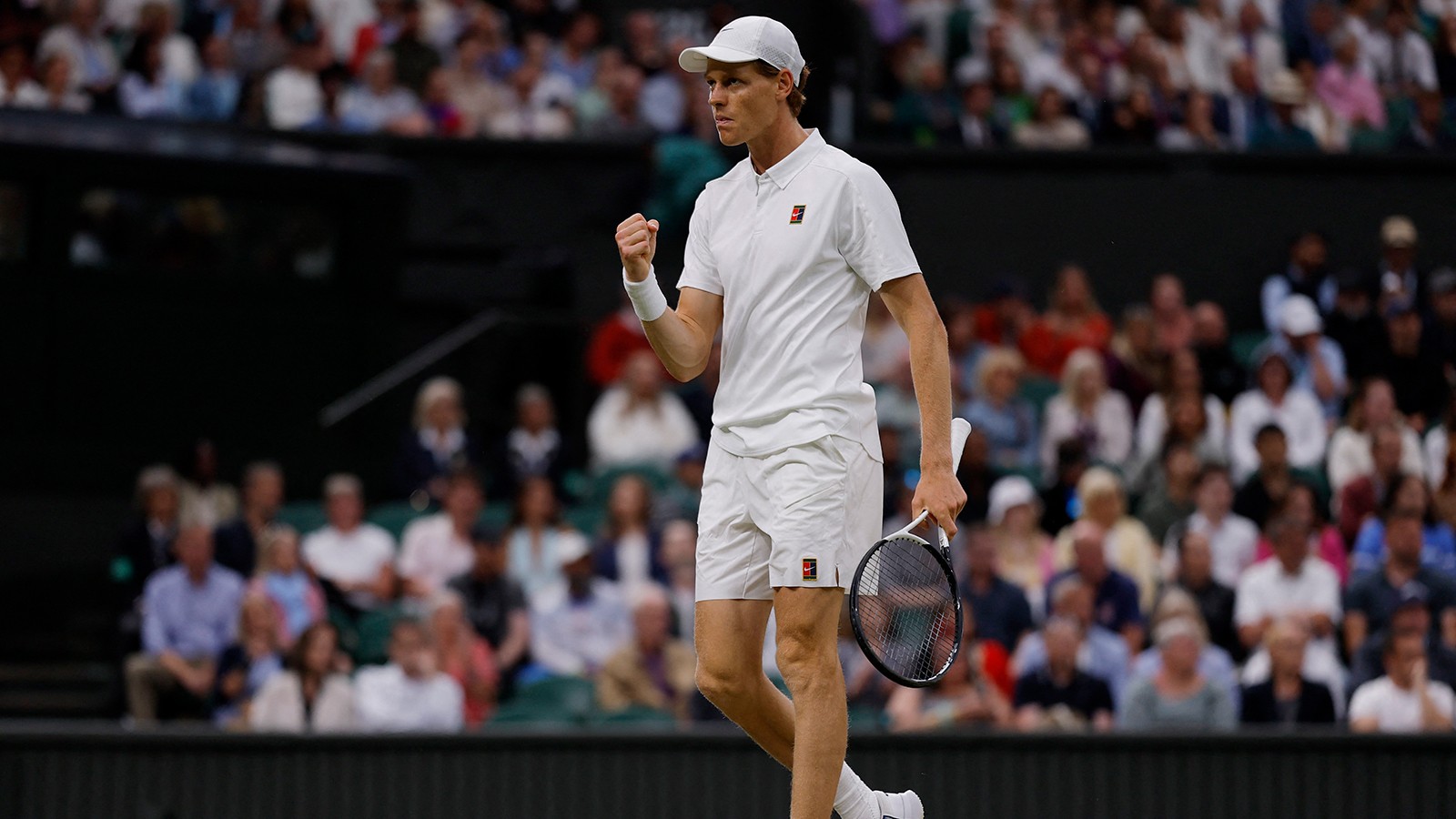 Dünya 1 numarası Jannik Sinner, Wimbledon'da çeyrek finale çıktı