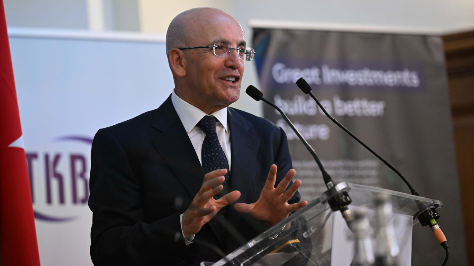 Enflasyonun 2027’de tek hanelere inmesini hedefliyoruz