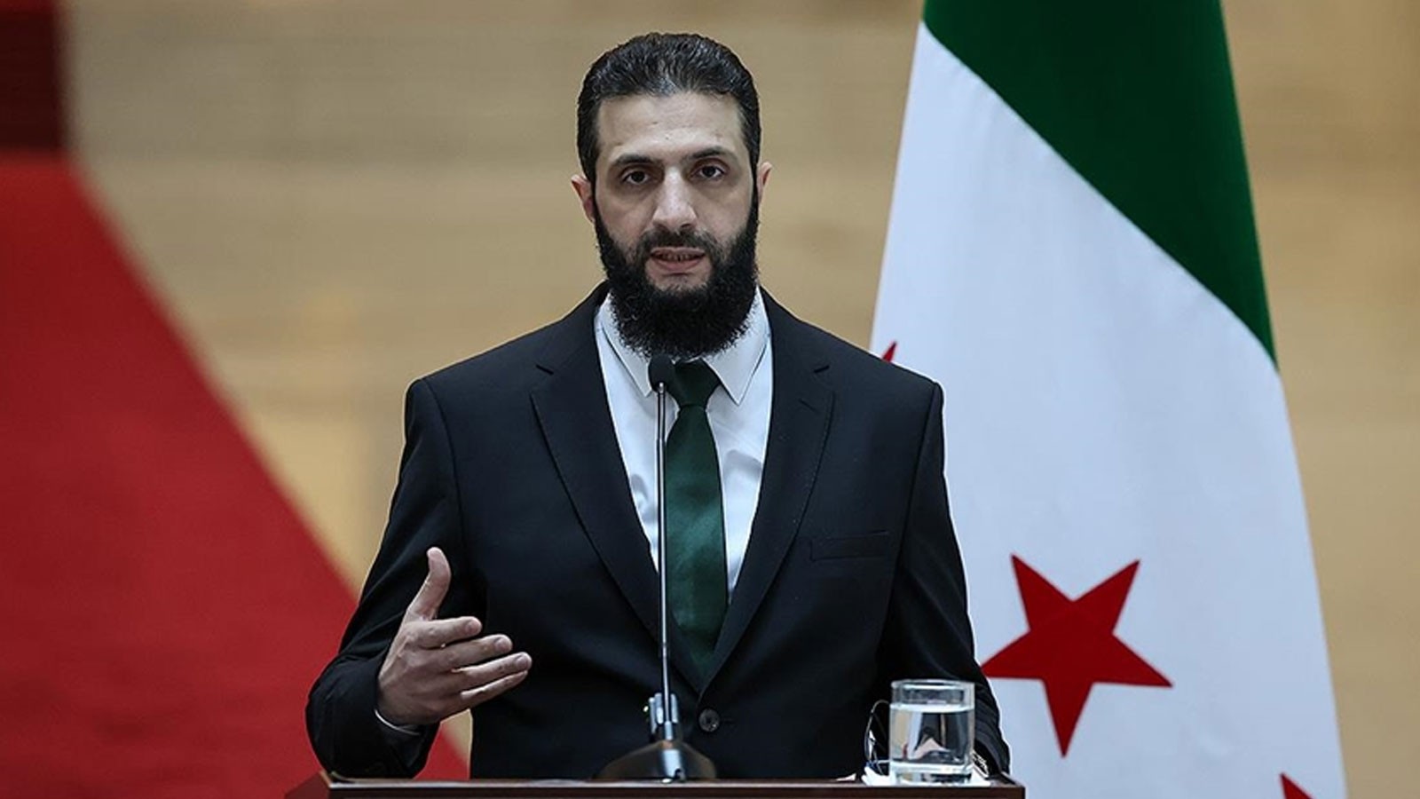 Suriye Cumhurbaşkanı Şara, SDG Komutanı Abdi ve ABD'nin Suriye Özel Temsilcisi Barrack görüşecek