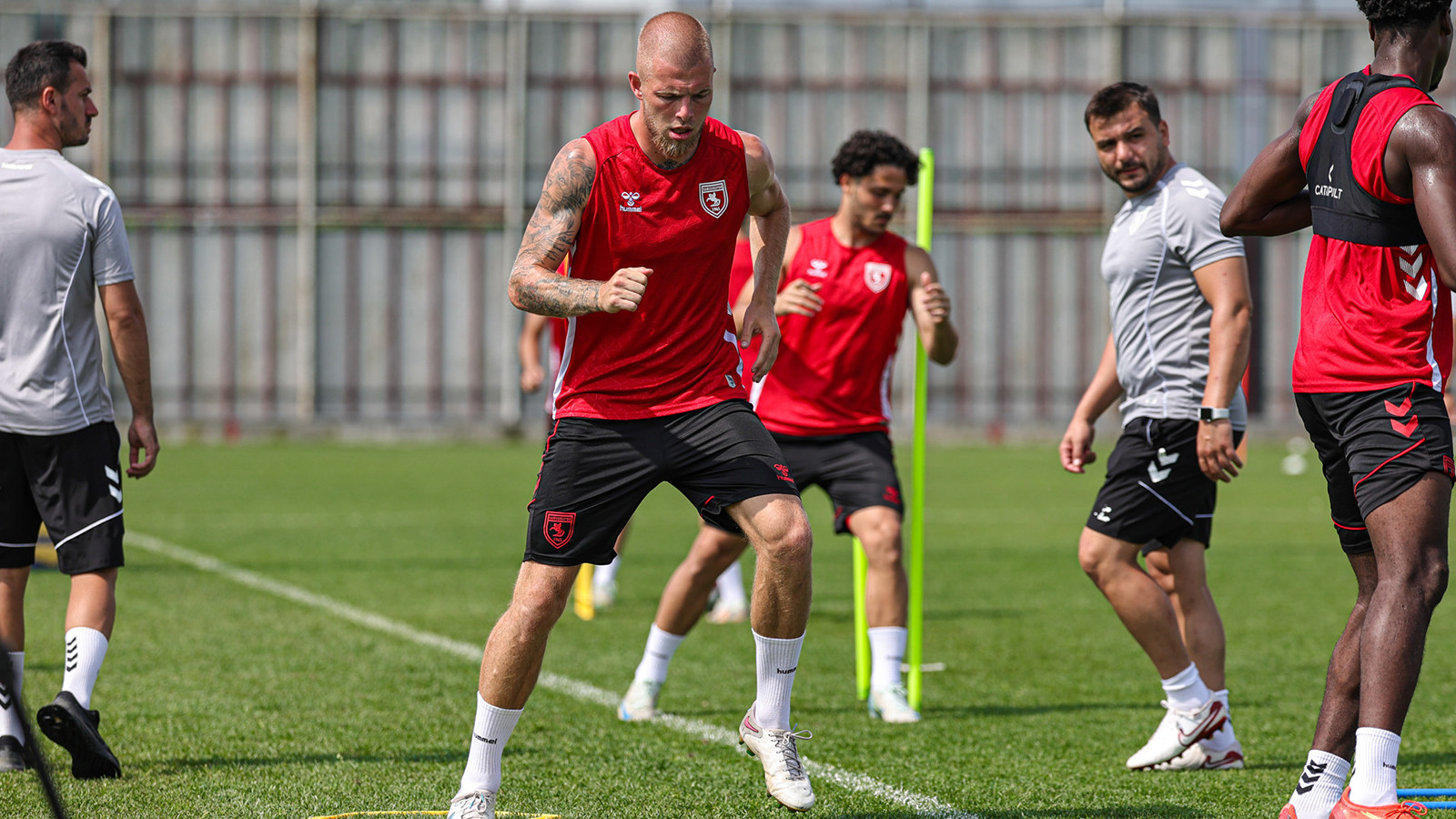 Samsunspor, Rick van Drongelen ile nikah tazeledi thumbnail