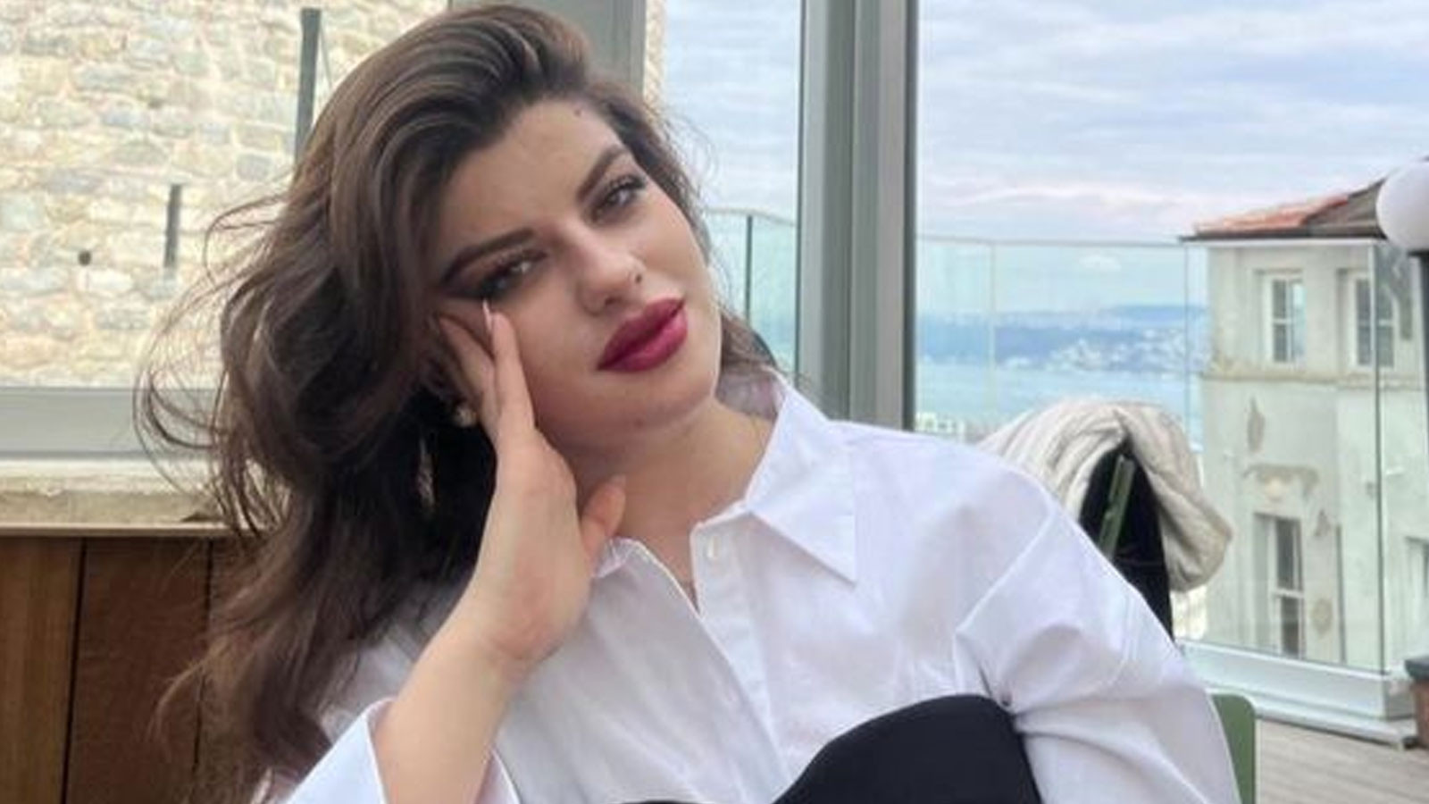 Ayşe Tokyaz'ı vahşice katleden eski polis memuru Cemil Koç ve 6 şüpheli adliyeye sevk edildi thumbnail