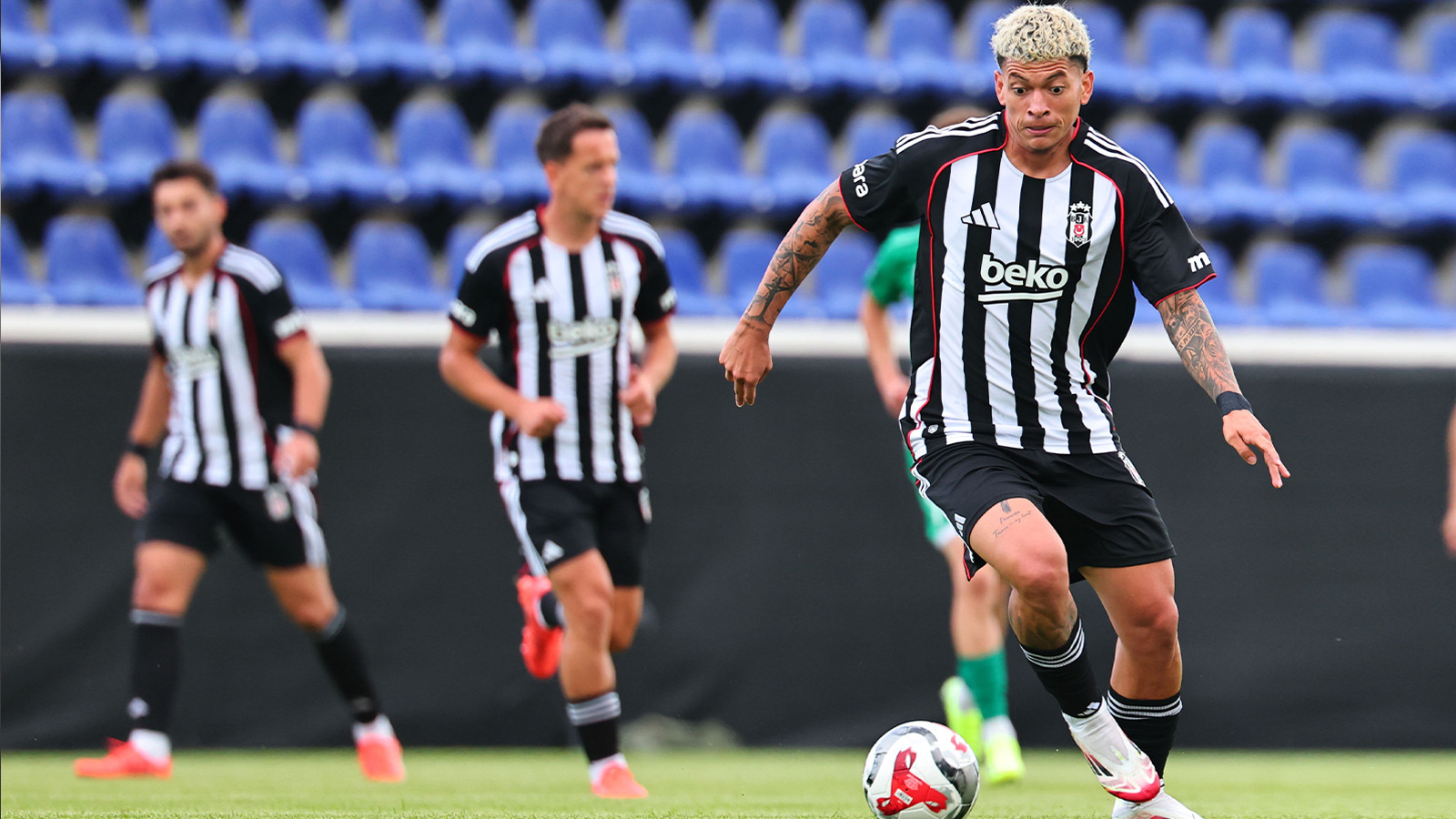 Beşiktaş Shakhtar Donetsk maçı ne zaman, saat kaçta, hangi kanalda yayınlanacak?