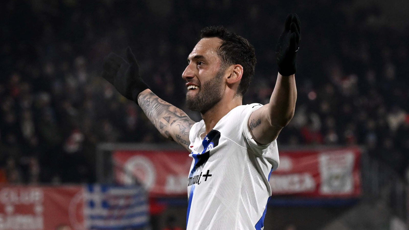 Hakan Çalhanoğlu pembe dizisi final yaptı