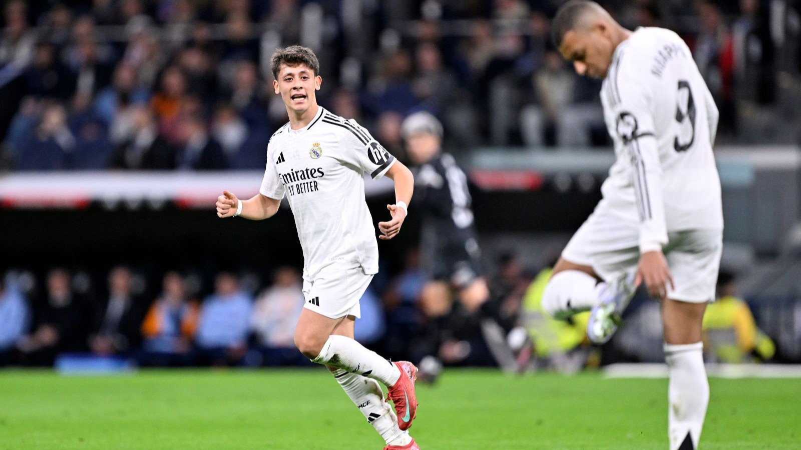 "Mbappe, Modric'in 10 numaralı mirasını hak etmiyor, formayı Arda Güler'e verin"