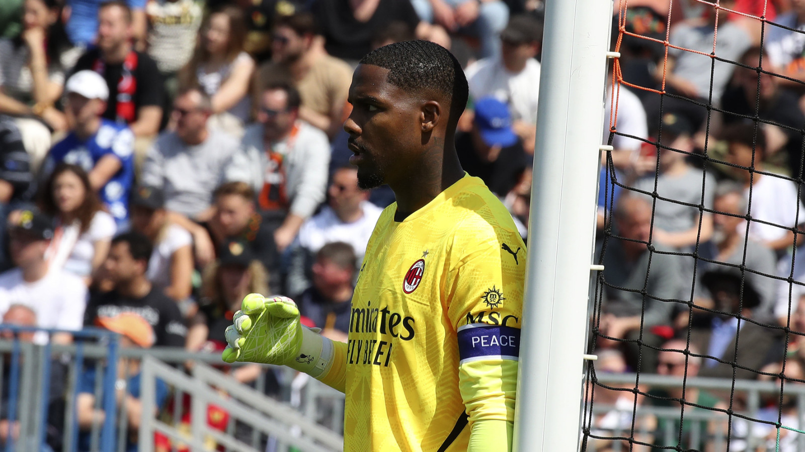 Milan'ın takım kaptanı 61 yıl sonra bir yabancı olacak