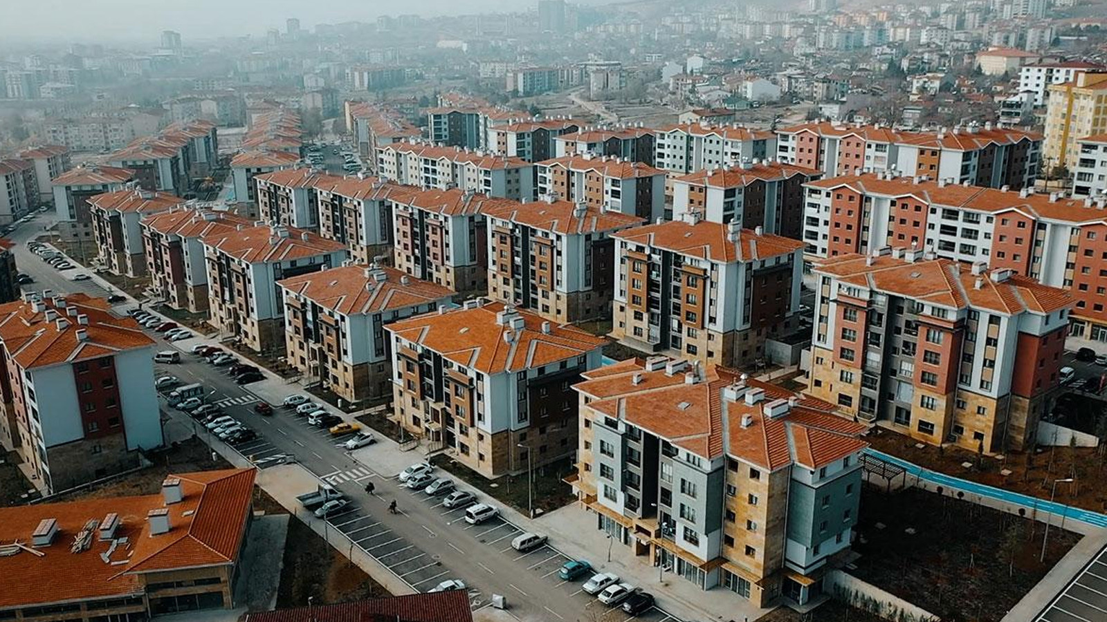 Parası az olan da ev sahibi olacak… Konutta yeni dönem yarın başlıyor! Parası az olan da ev sahibi olacak… Konutta yeni dönem yarın başlıyor!