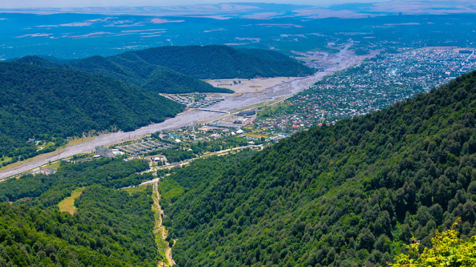 AnewZ Destination Gabala’da! Azerbaycan’ın gizli cennetine yolculuk