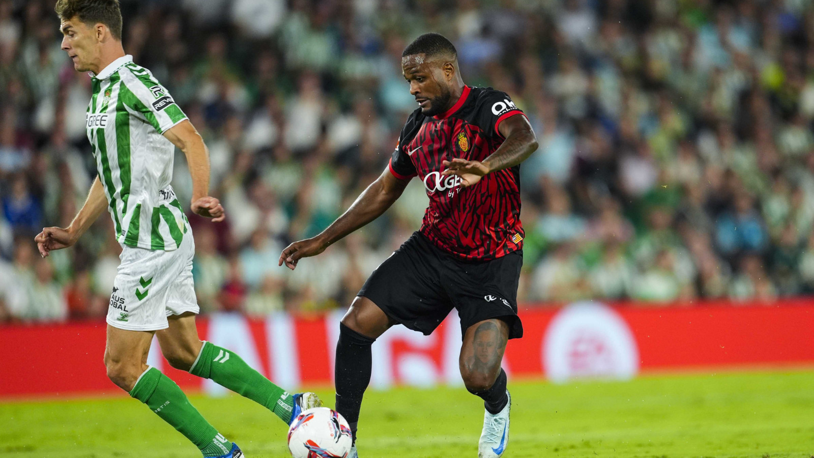 Cyle Larin Valencia yolcusu