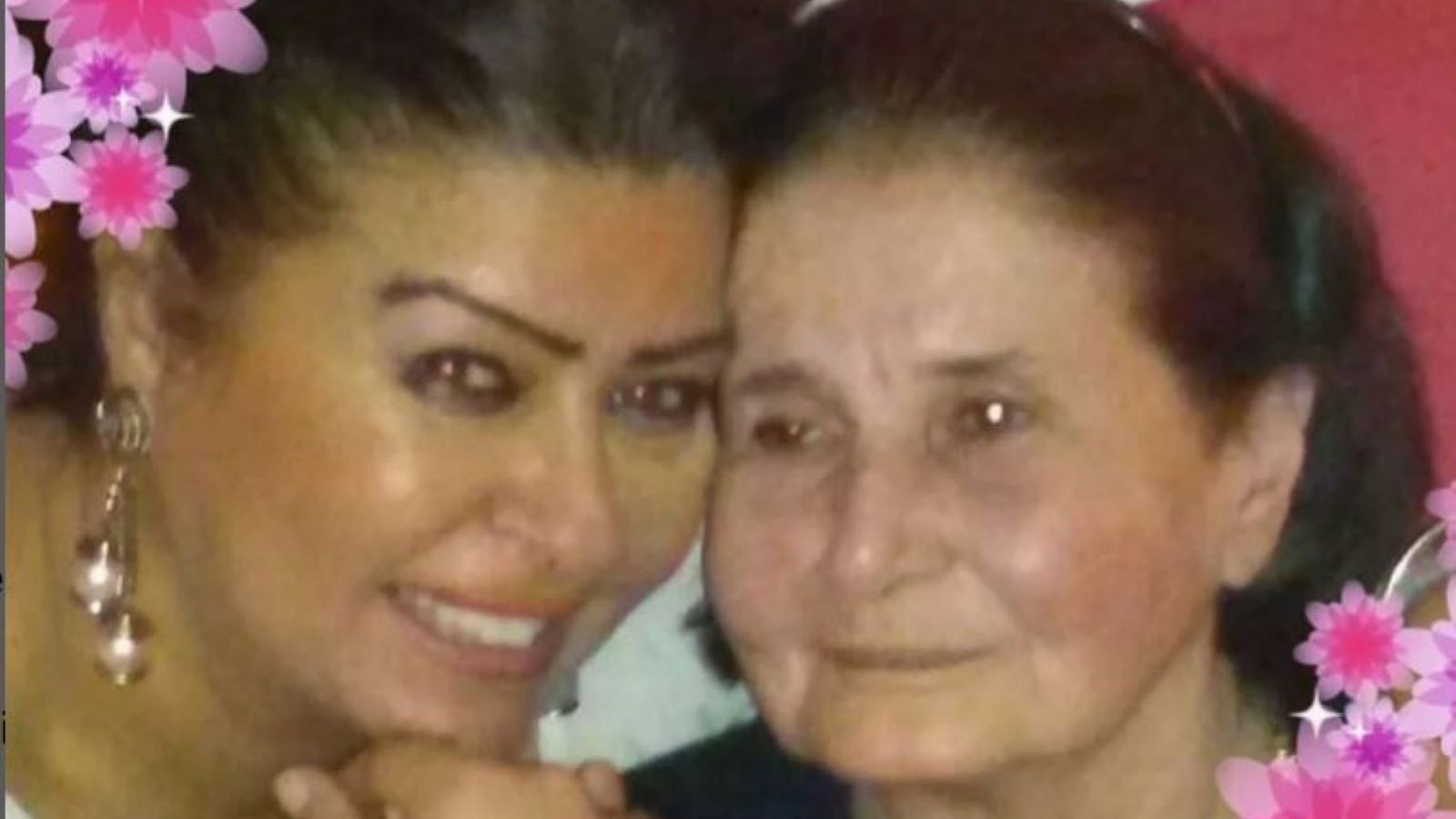 Efsane şarkıcı Yeliz’in annesi hayatını kaybetti