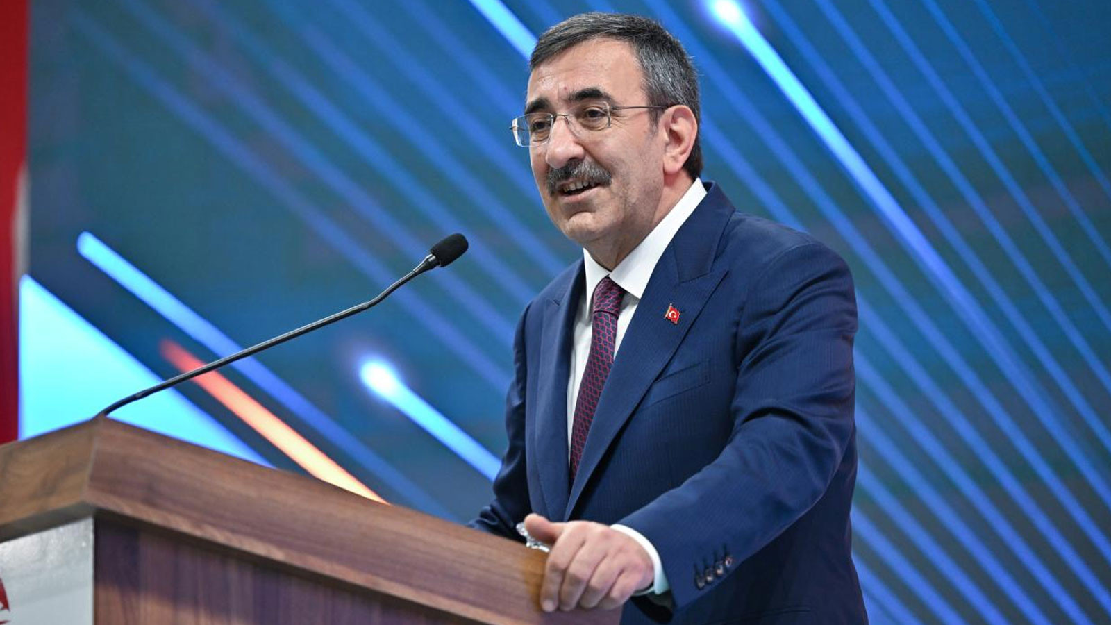 Cevdet Yılmaz: Turizmin 2025 yılında 64 milyar dolar hedefine ulaşmasını bekliyoruz