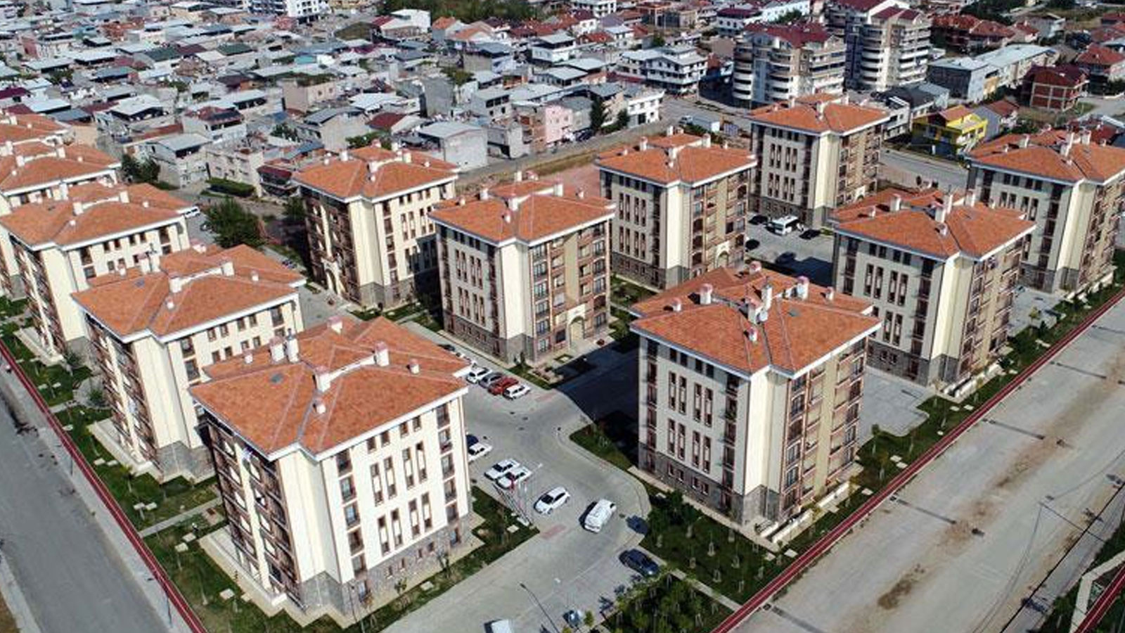 Konut piyasasındaki o risk avantaj oldu! Aynı binada yaşayanların biri yüzde 30 daha ucuza oturuyor