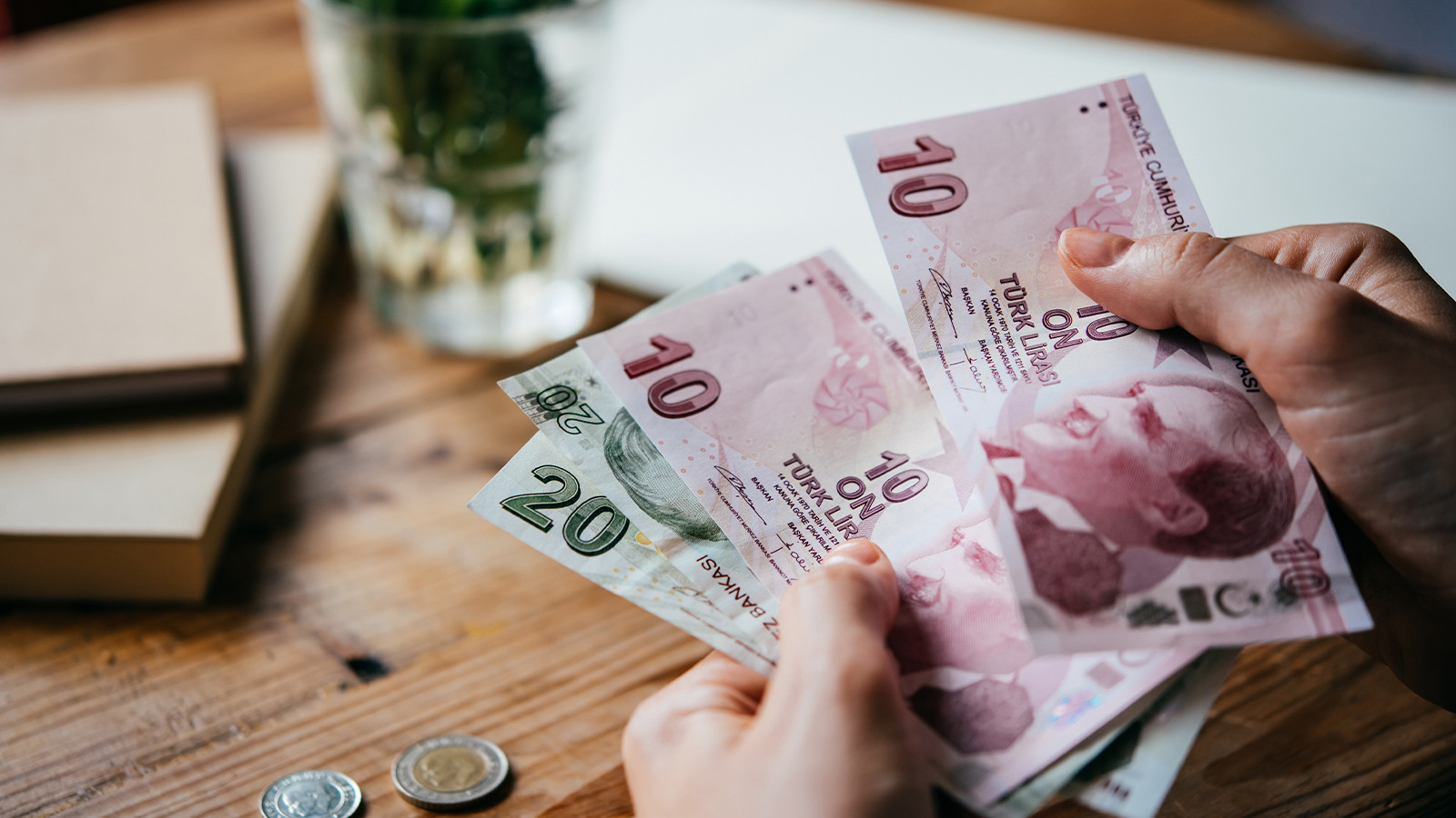 Asgari ücrette kayıp 4 bin 217 TL, maaşlar şimdiden eridi