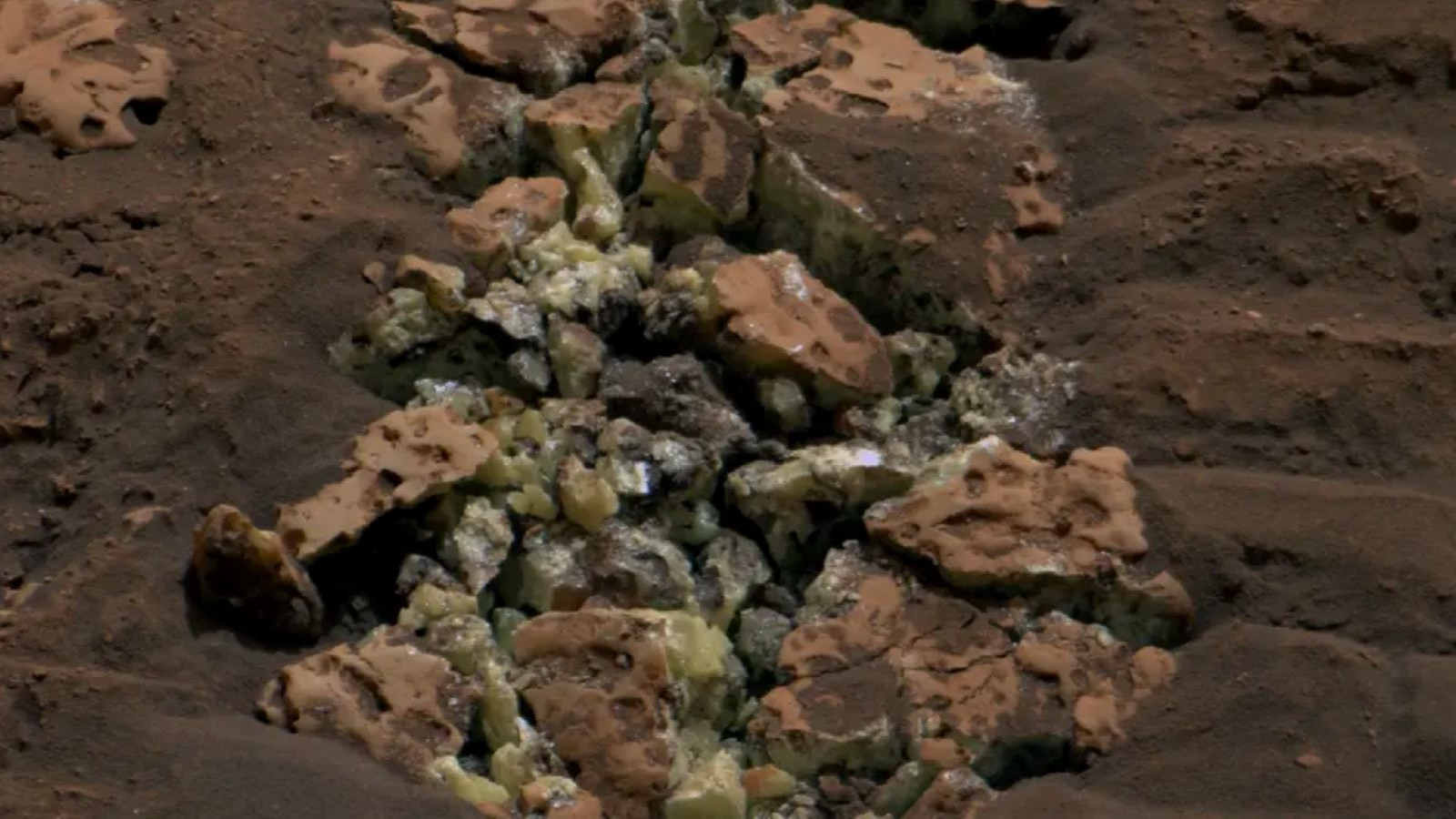 NASA’nın Curiosity robotu Mars’ta tesadüfen keşfetti: Burada olmaması gerekiyor!